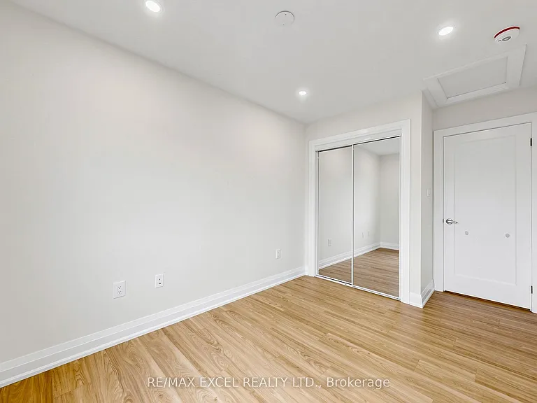 6 Lappe Ave — Photo 20