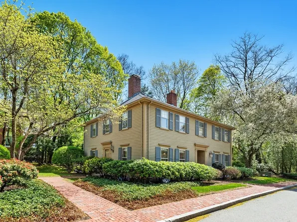 1505 Massachusetts Ave #6, Lexington, MA 02420