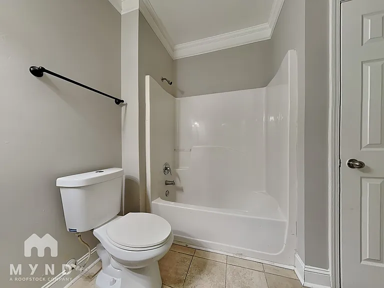 216 Allegrini Dr — Photo 36