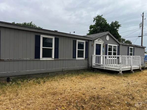 916 W Galloway Ave, Weiser, ID 83672