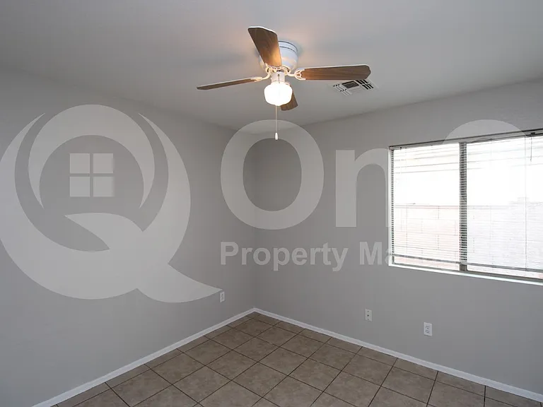 16057 W Sierra St — Photo 15