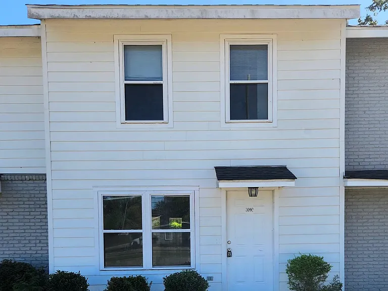 309 W Sallier St #D — Photo 1