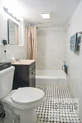 Rented by Listings Realty, LLC | media 23