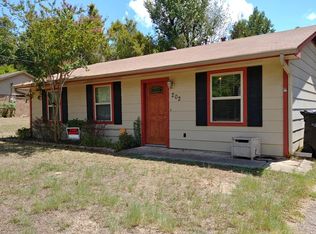 202 Locklear Ave, Longview, TX 75605