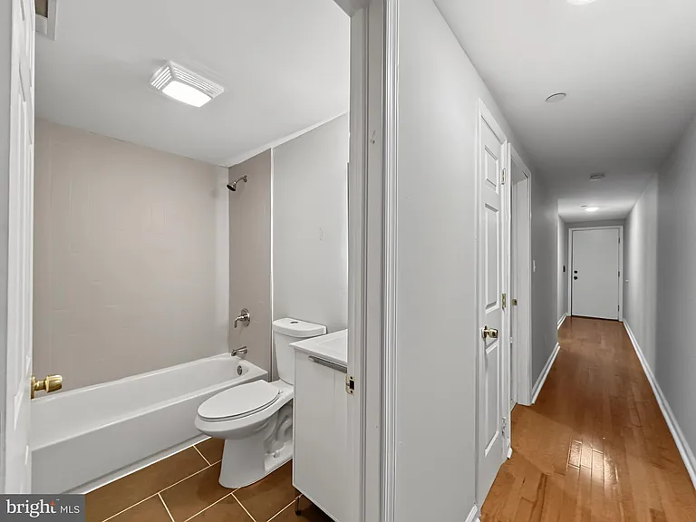 1811 Cecil B Moore Ave #C — Photo 13