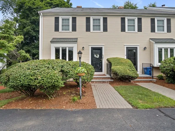 20 Casey Cir Unit 20, Waltham, MA 02451