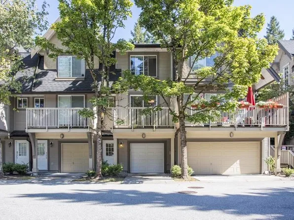 8415 Cumberland Pl #19, Burnaby, BC V3N 5C3
