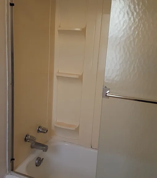 514 Court St #3 — Photo 9
