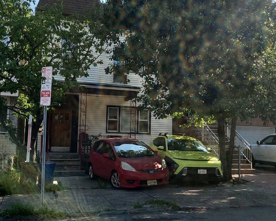 1st image of 188 North St