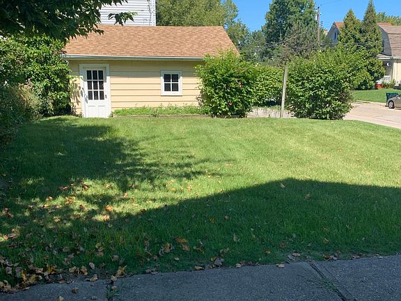 3rd image of 4101 Eileen Dr #2