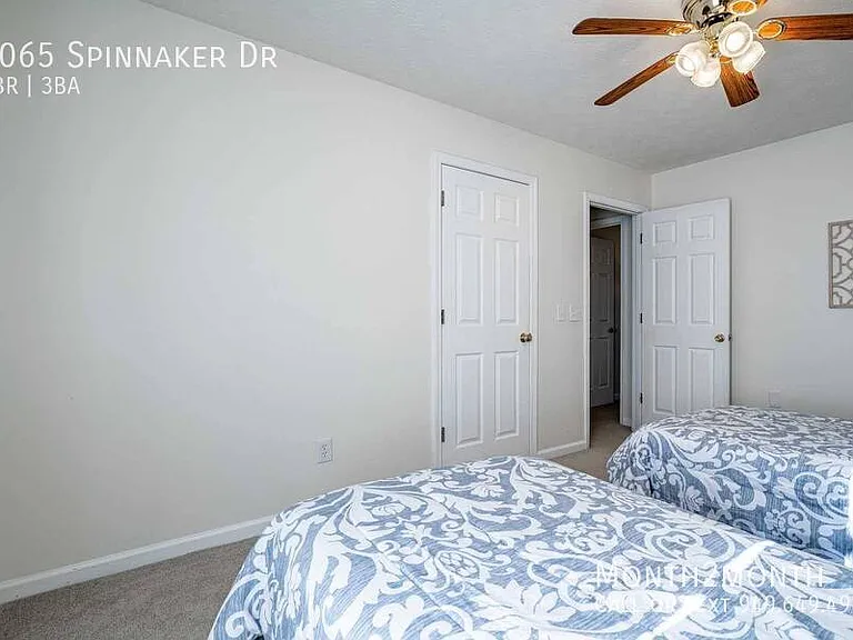 4065 Spinnaker Dr — Photo 24