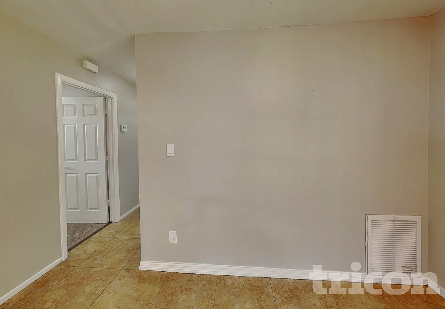 3708 Lei Drive Sarasota FL — Photo 4