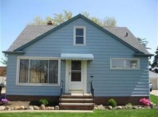 4635 Fleharty Rd, North Olmsted, OH