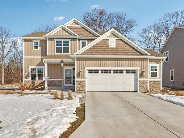 532 Wild Oak ROAD, Hartland, WI 53029