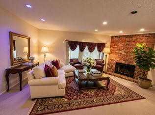 371 Bromley Pl, East Brunswick, NJ 08816