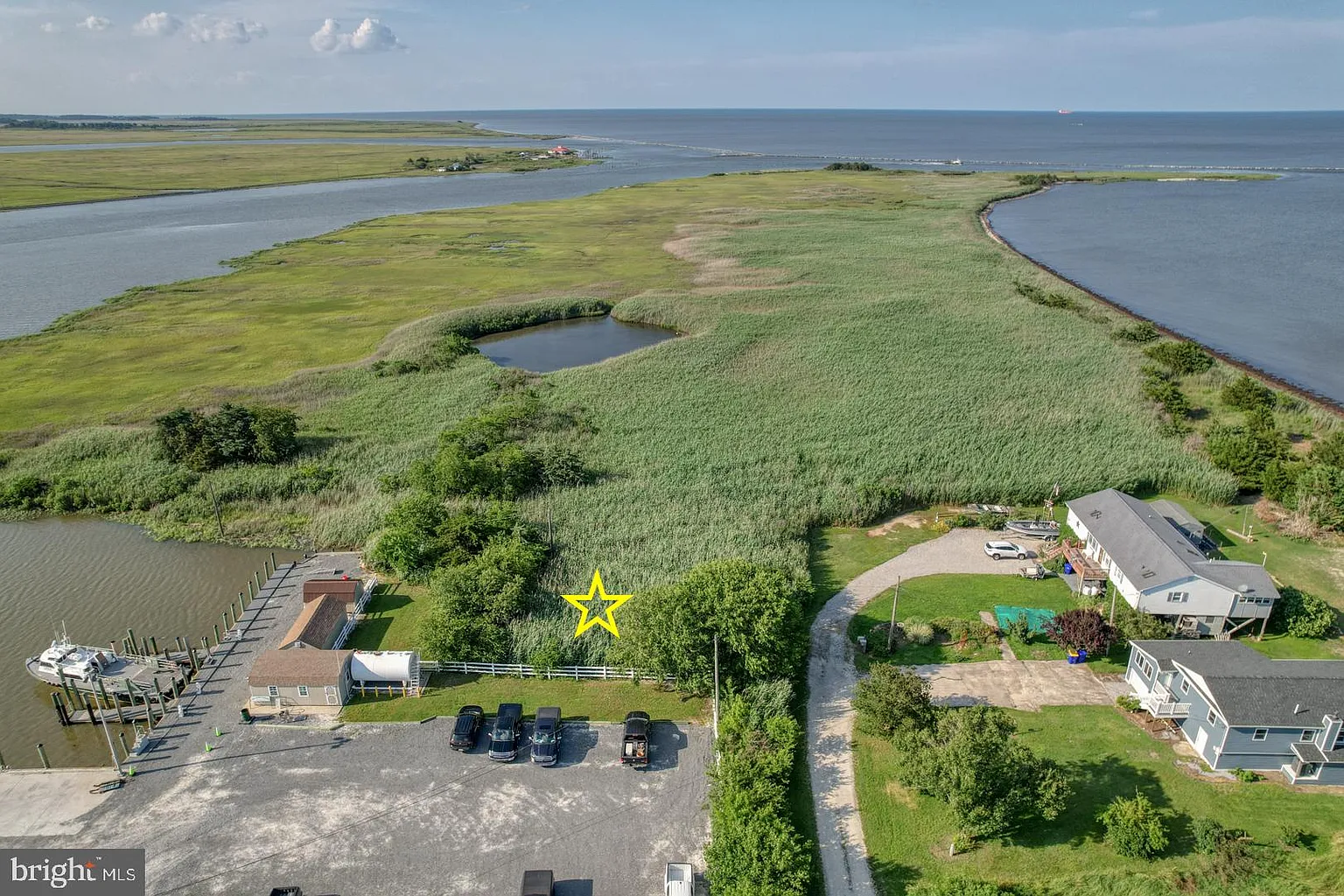 108 Driftwood Cir photo 1