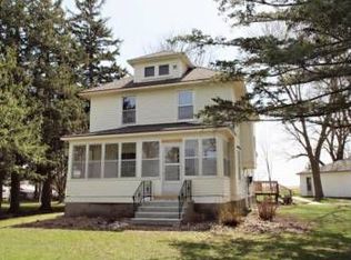 16 W Main St, Racine, MN 55967