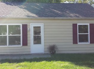 438 Maplewood Ave, Creve Coeur, IL