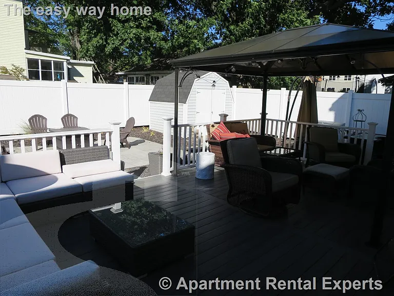 181 Winthrop St — Photo 13