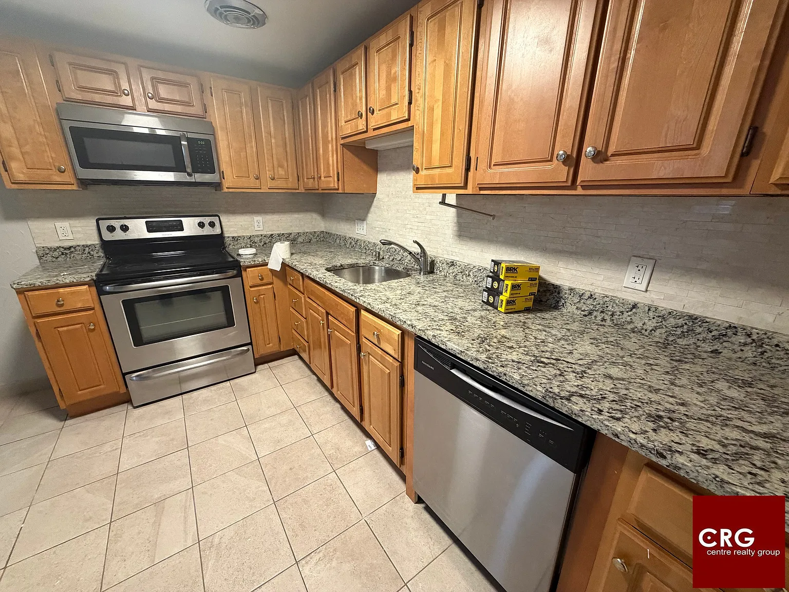 2 bed, 1.0 bath, $3,100 — Photo 1
