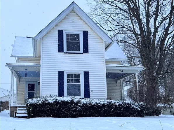 24 Sergeant St, Sodus, NY 14551