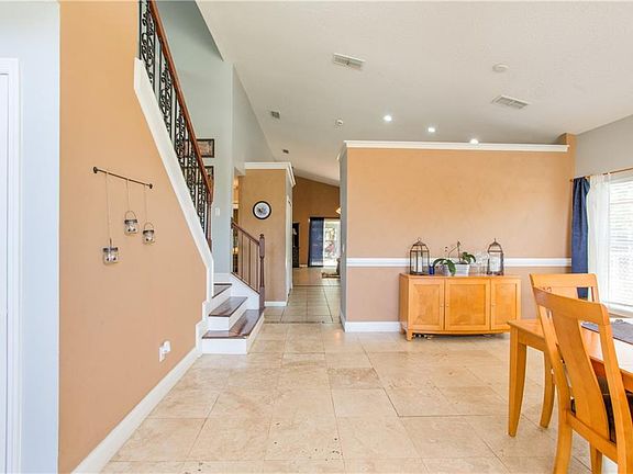 3rd image of 7739 Tanbier Dr