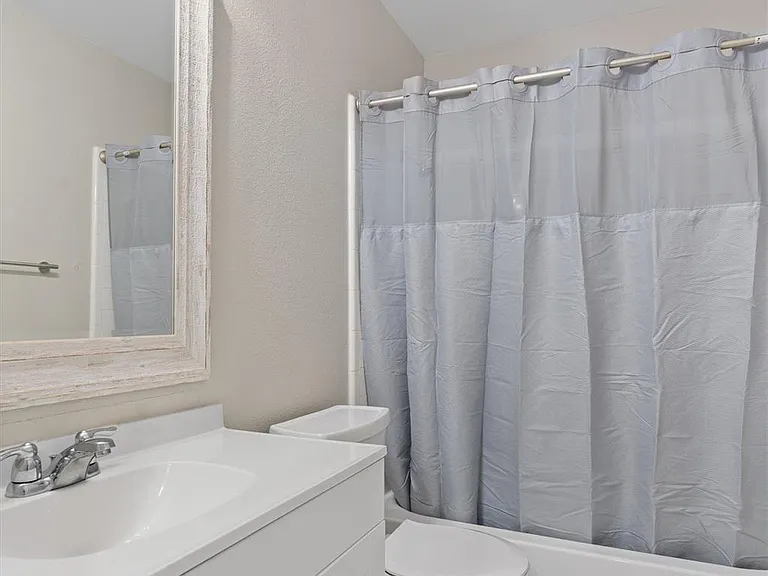 403 Lakemont Dr — Photo 21