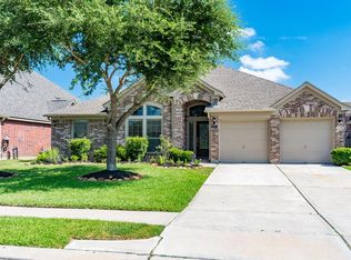 5327 Belvedere Dr, Rosenberg, TX 77471