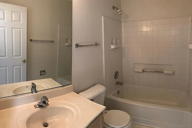 1270 S Candlestick Way — Photo 4