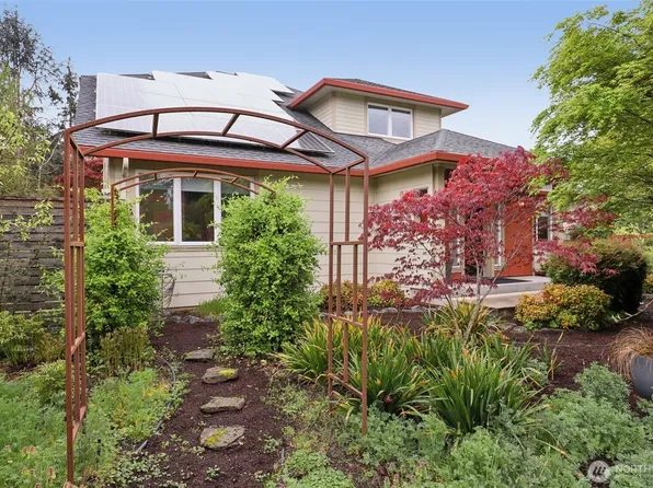 302 Phoenix Way, Vancouver, WA 98661