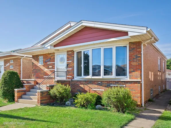 7030 W 64th Pl, Chicago, IL 60638