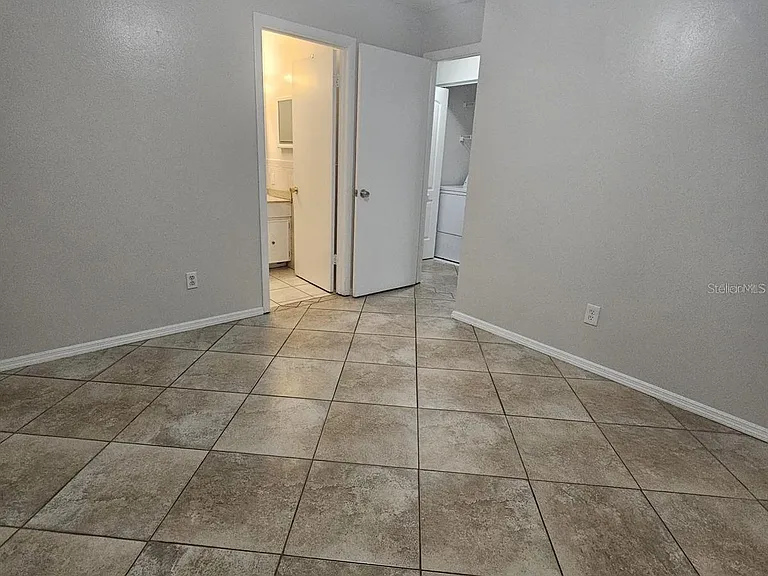 5103 34th St W — Photo 6