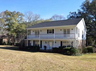 1441 Regency Oaks Dr E, Mobile, AL 36609