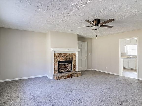 5th image of 5240 Oaks Landing Ct