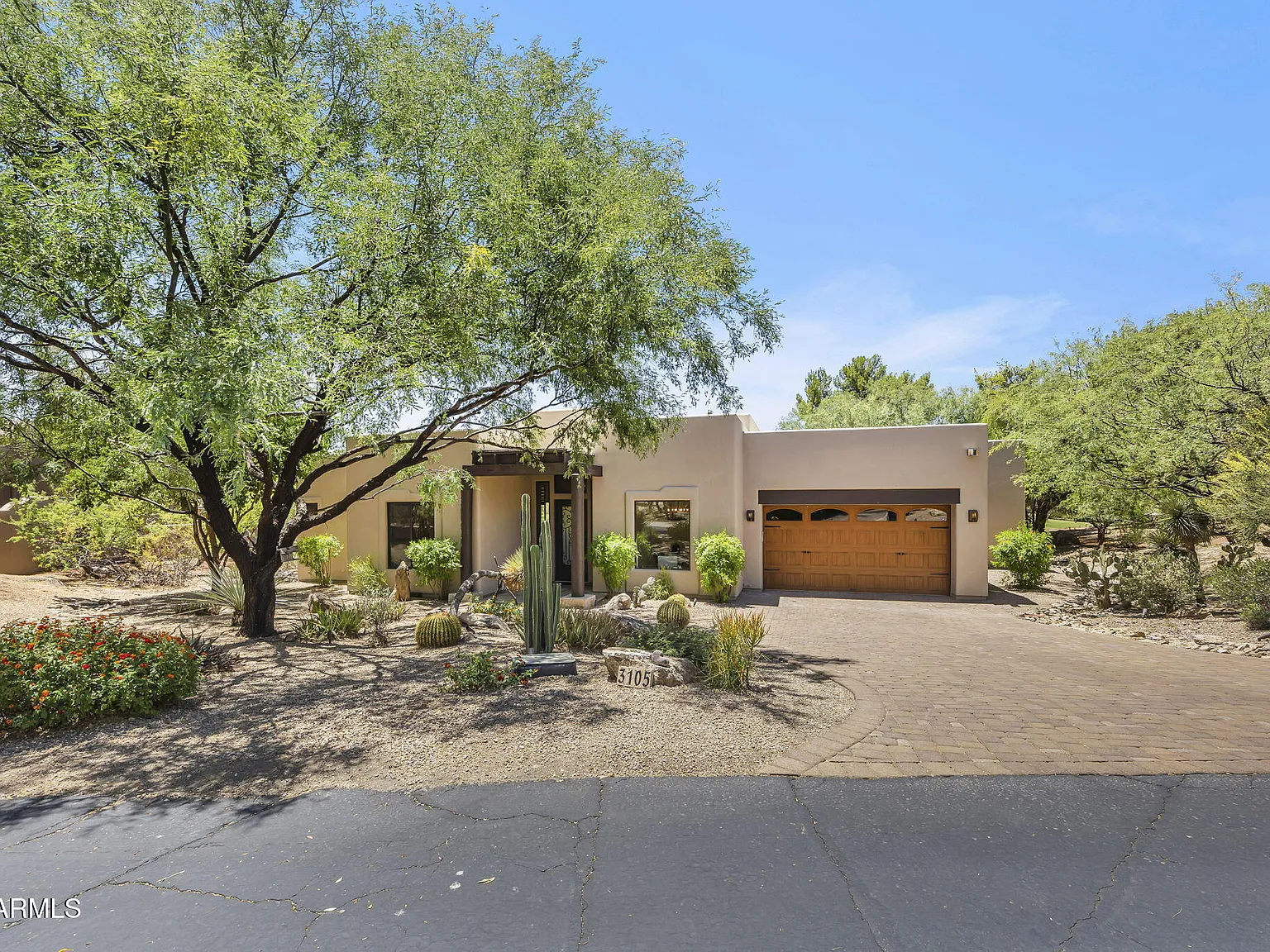 3 bed, 3.5 bath, 3156 sqft, $17,000 — Photo 2