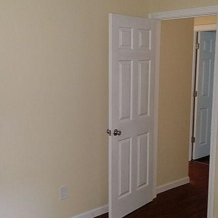 1st flr back bedroom