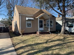 24567 Valley Ave, Eastpointe, MI 48021