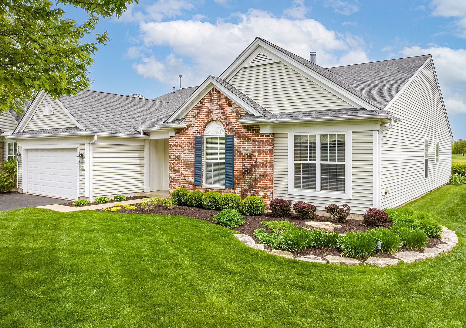 13148 Farm Hill Dr, Huntley, IL 60142 | Zillow
