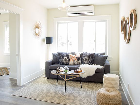 4th image of 1441 Echo Park Ave #1