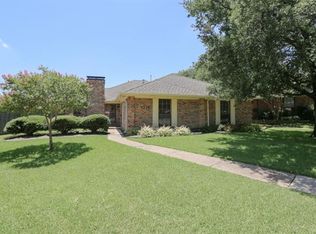 2310 Sheraton Dr, Carrollton, TX 75007