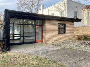 900 S Hawthorne Rd, Winston Salem, NC 27103