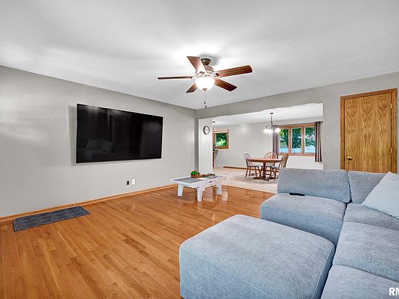 3rd image of 508 Avondale Dr