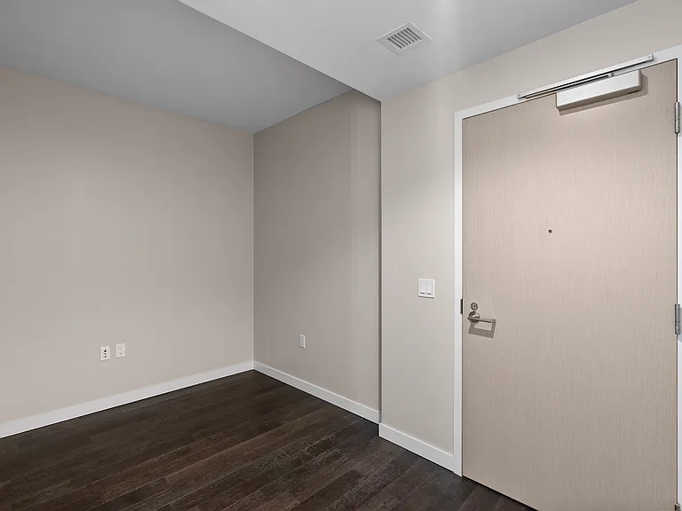 110 Channel St #214 — Photo 8