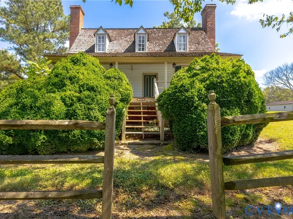 11826 Colonial Trl W, Warfield, VA 23889