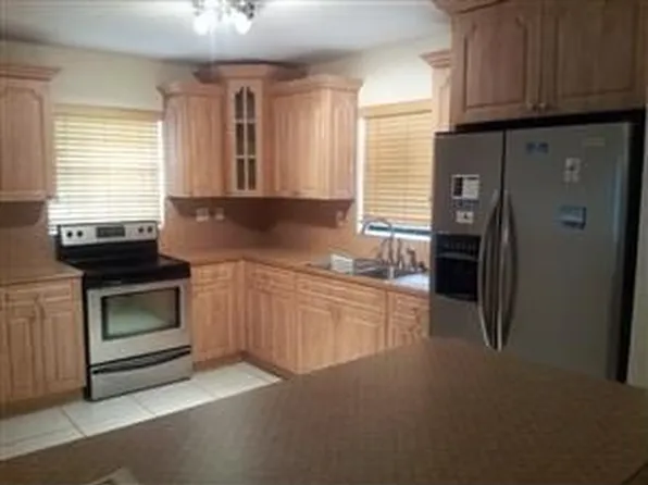 3841 SW 10th Ct, Fort Lauderdale, FL 33312