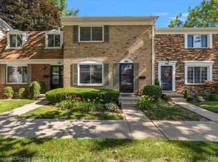 1982 Wickham St, Royal Oak, MI 48073