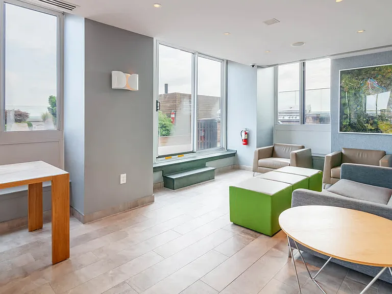 Resident Lounge
