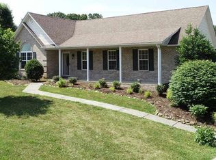 871 Hemlock Cir, Morristown, TN 37814