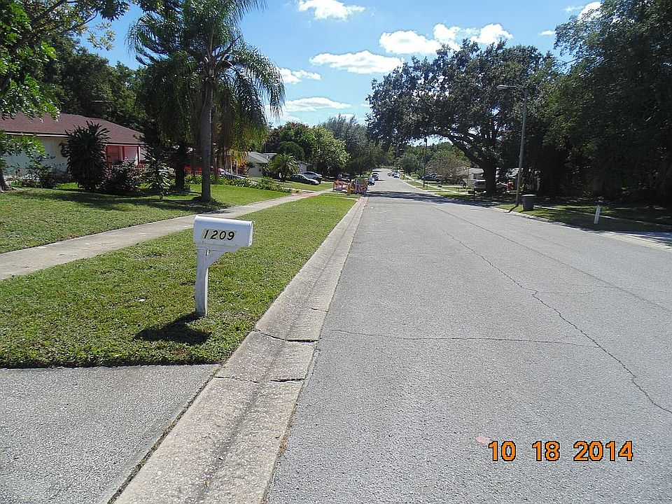 2nd image of 1209 Grantwood Ave