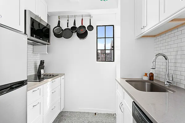 Rented by Compass | media 11